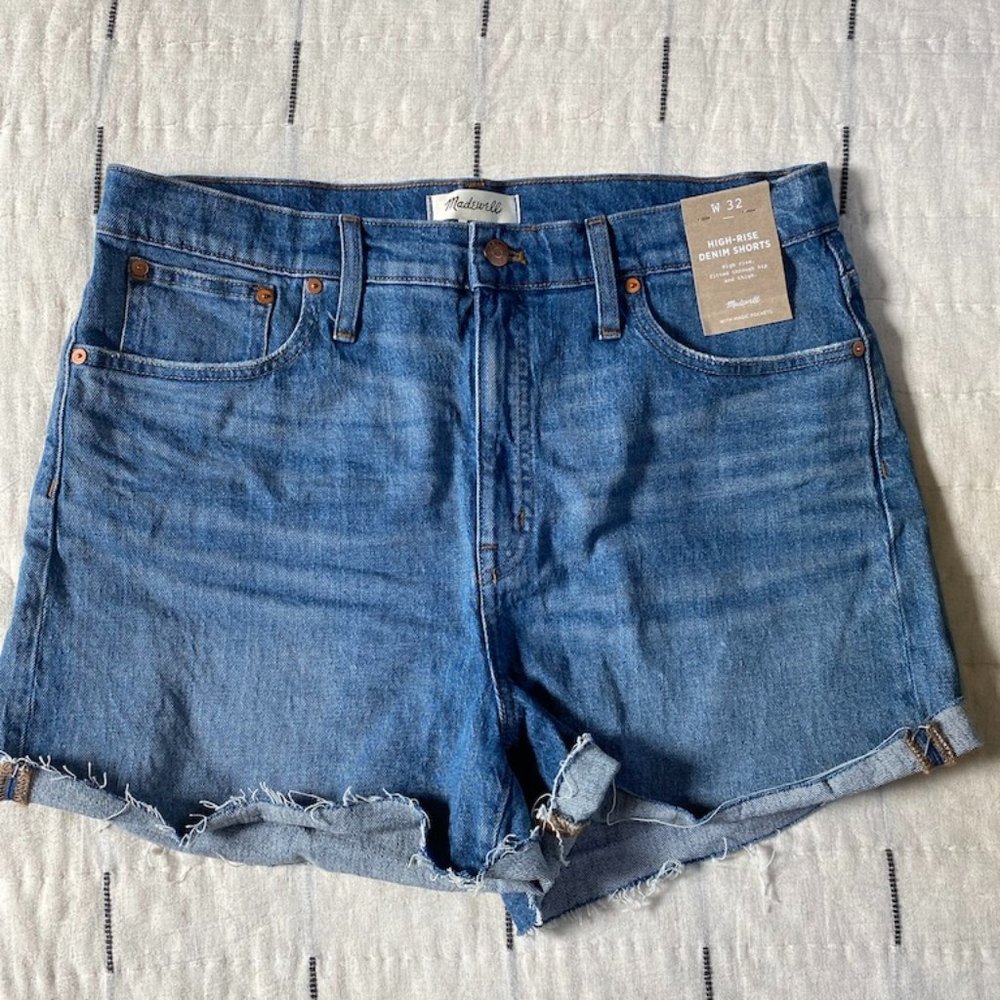 NWT Madewell High-Rise Denim Shorts in Malden Wash Size 32